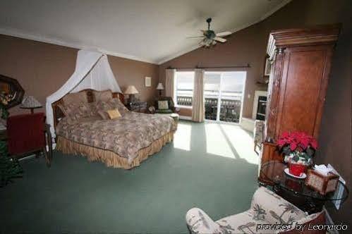 On The Beach Bed And Breakfast Cayucos Exterior photo