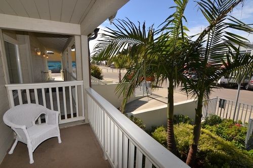 On The Beach Bed And Breakfast Cayucos Exterior photo